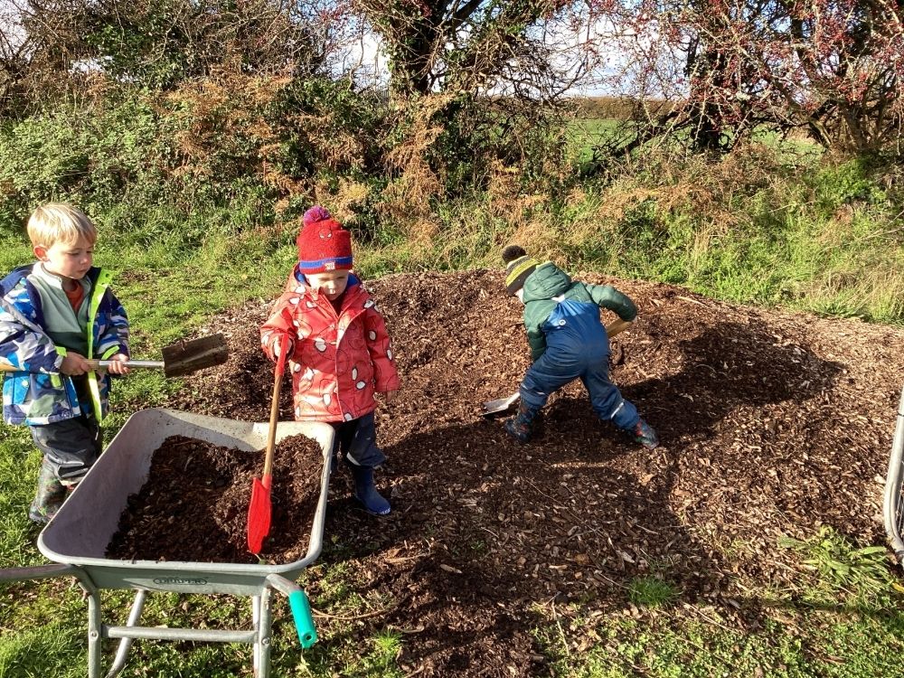 Antony School children outdoor play wheelbarrow