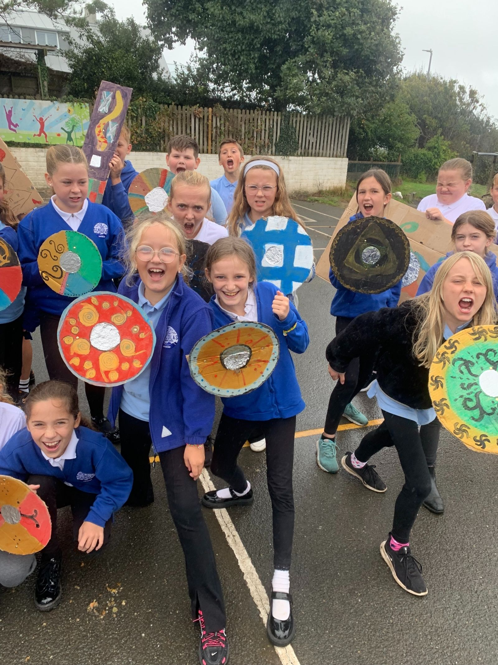 St Nicolas Primary School Pupils made shields
