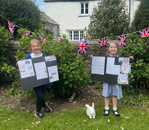 St Tudy Primary School Pupils celebrating VE day